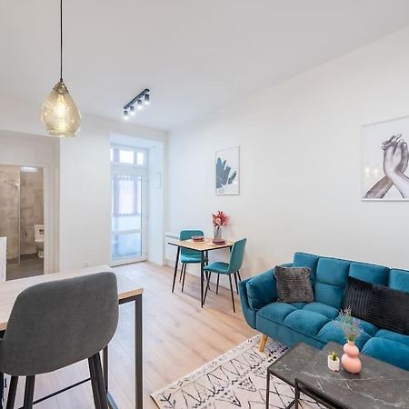 Sweet Cozy Apartment Prague Close To Mala Strana Bagian luar foto