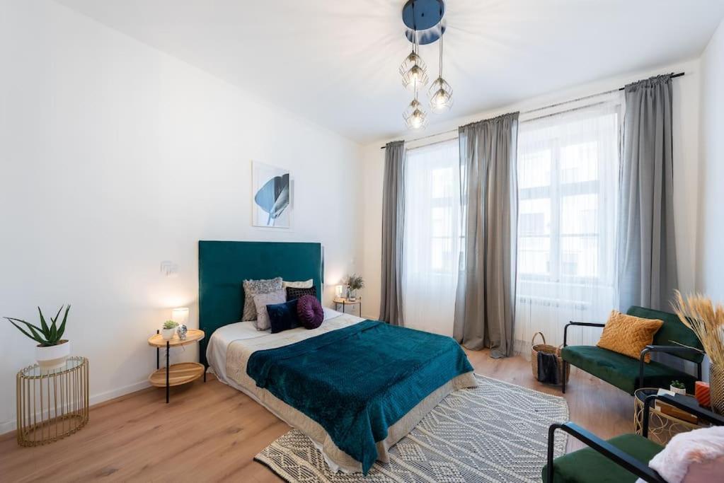 Sweet Cozy Apartment Prague Close To Mala Strana Bagian luar foto